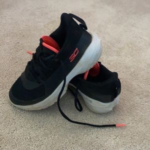Under Armour Basketball Shows